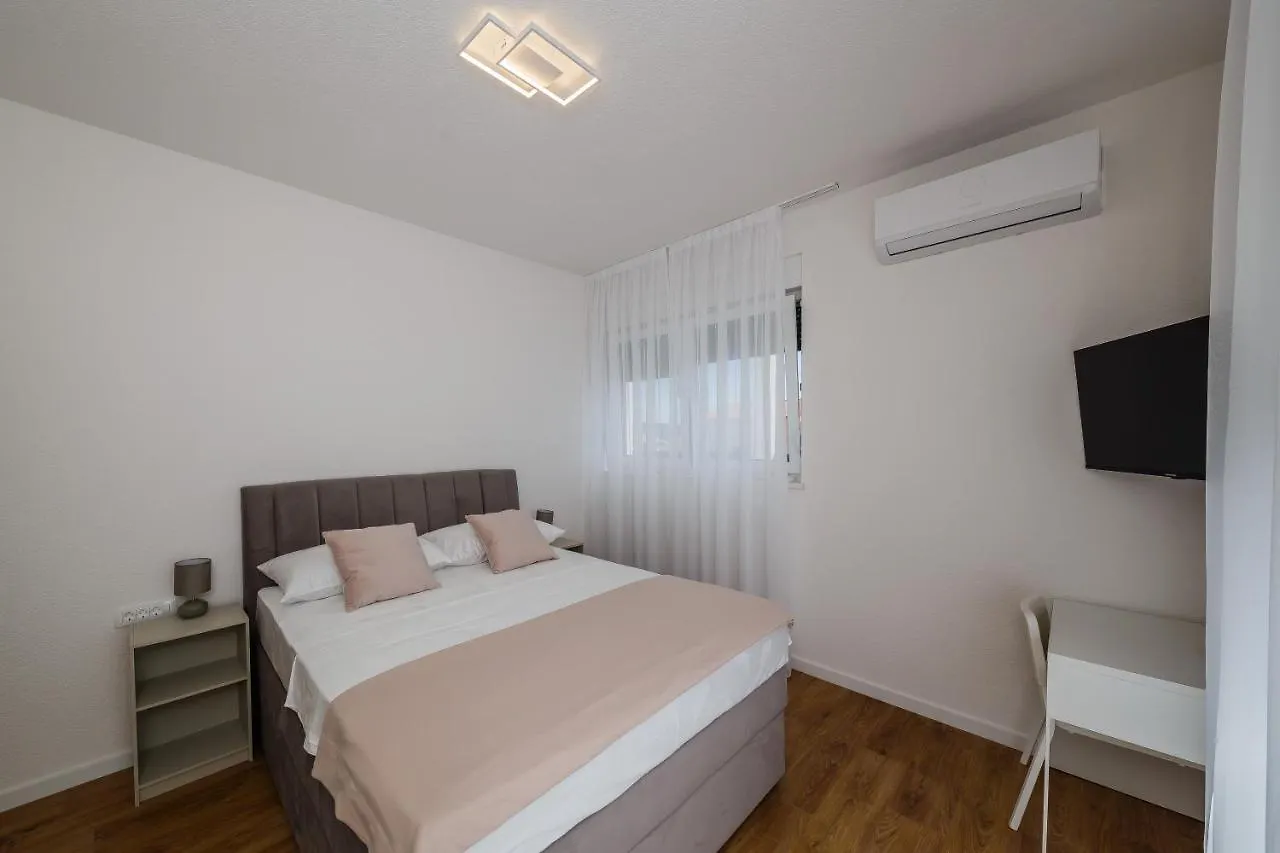 Villa Luka Kastela Croatia