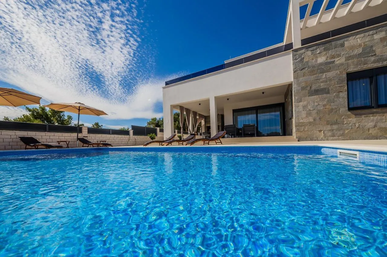 Villa Luka Kastela