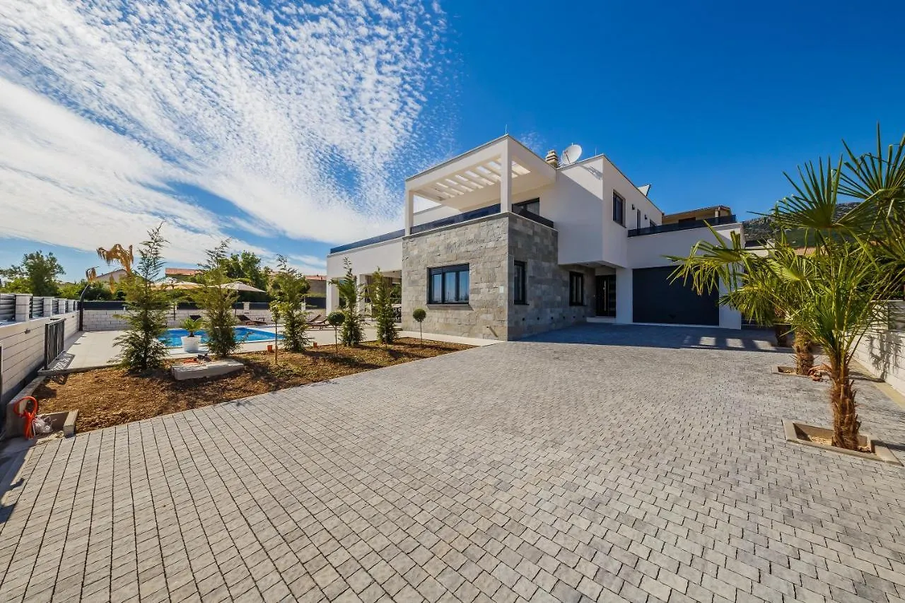Villa Luka Kastela